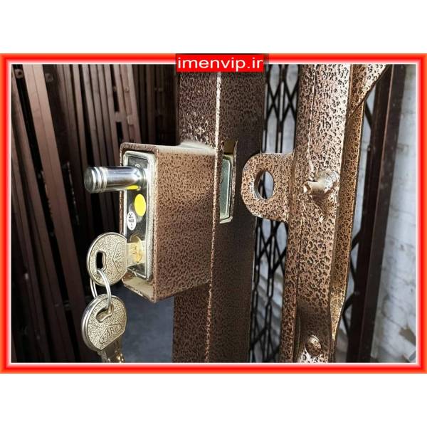 افزایش امنیت آپارتمان با حفاظ آکاردئونی