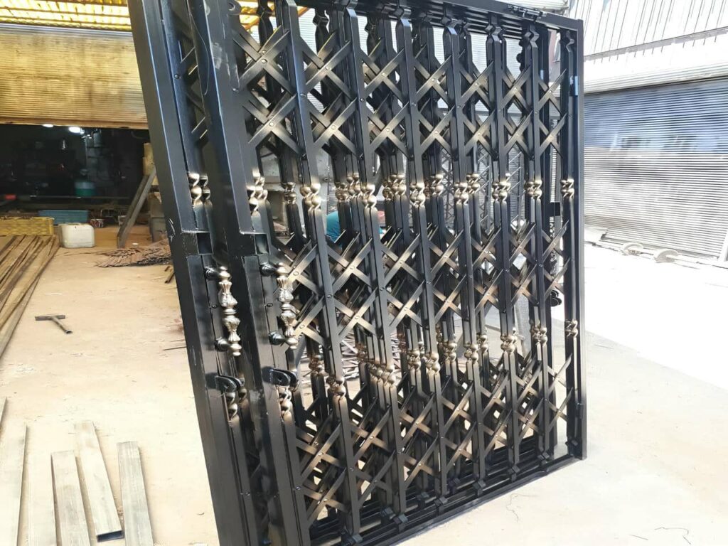 درب آکاردئونی درب آکاردئونی