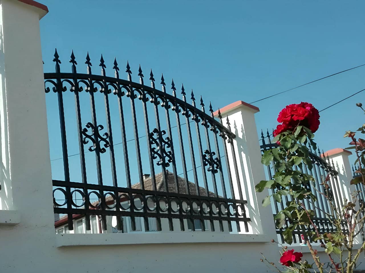 حفاظ دیوار | ایمن آریا حفاظ دیوار
