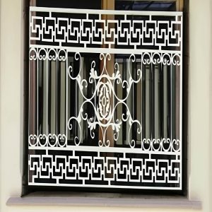 حفاظ پنجره مدل ورساچه