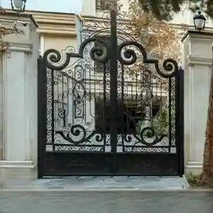 درب فرفورژه مدل نگین درب فرفورژه مدل نگین