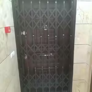 راهنمای جامع خرید درب آکاردئونی ضد سرقت برای درب آپارتمان راهنمای جامع خرید درب آکاردئونی ضد سرقت برای درب آپارتمان