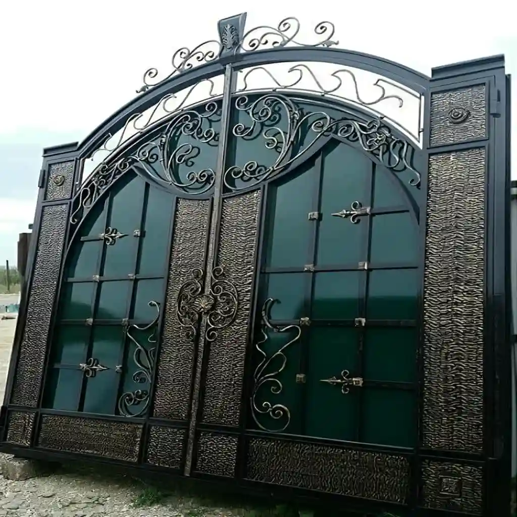 مدل جدید درب پارکینگ فرفورژه کلاسیک و مدرن