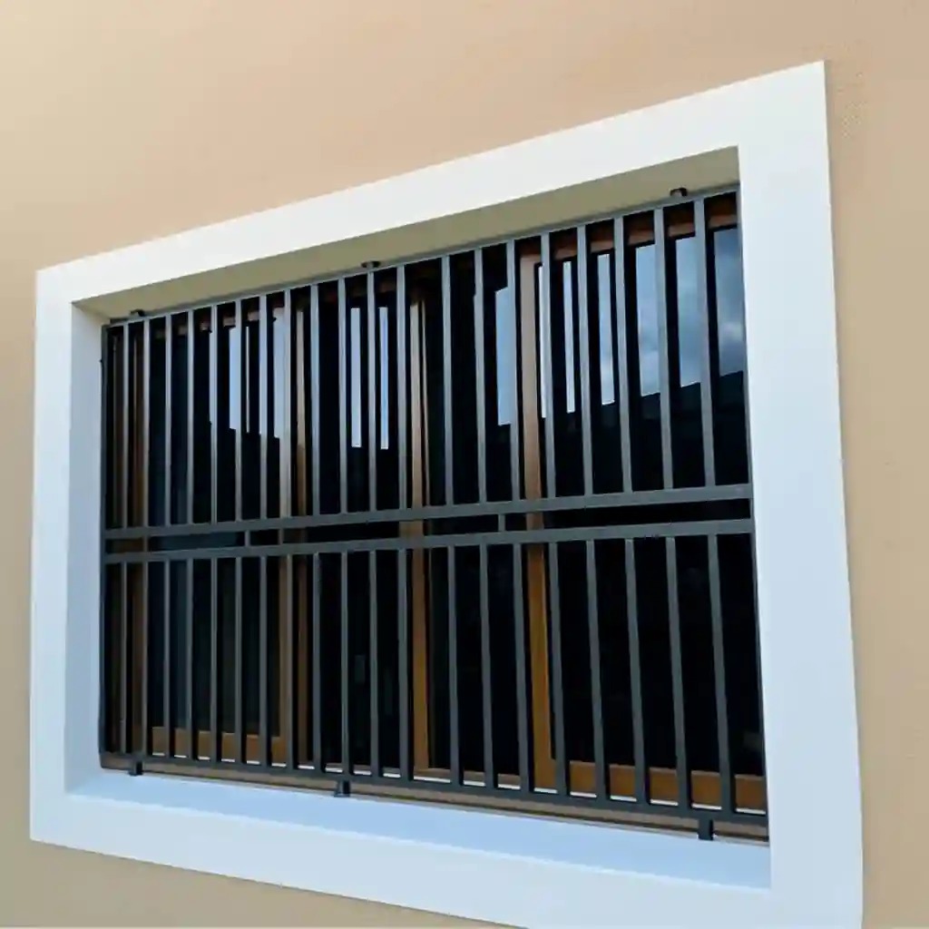 حفاظ پنجره دوجداره مدل ساده میله افقی با رنگ سفید