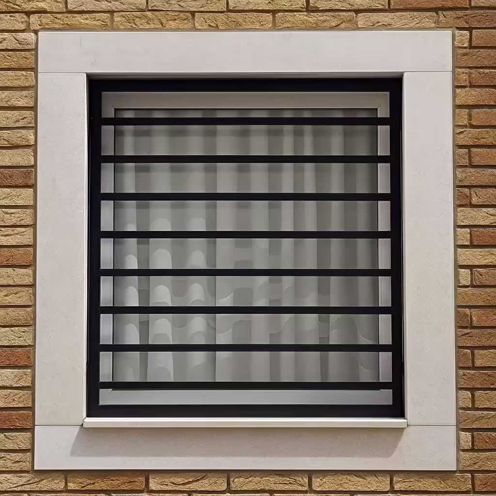 نمونه حفاظ پنجره ساده رنگ سفید و طلایی