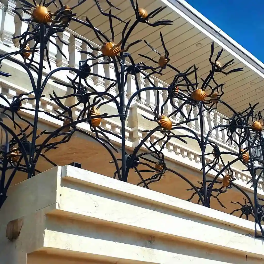 مشخصات حفاظ گل آفتابگردان