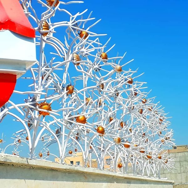 حفاظ گل آفتابگردان با رنگ‌آمیزی مقاوم