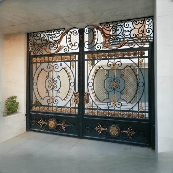 درب پارکینگ ارکیده با طرح گل‌دار فلزی