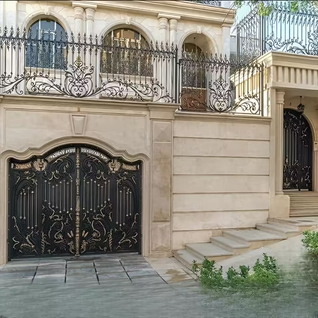 درب فرفورژه فلزی با طراحی لوکس