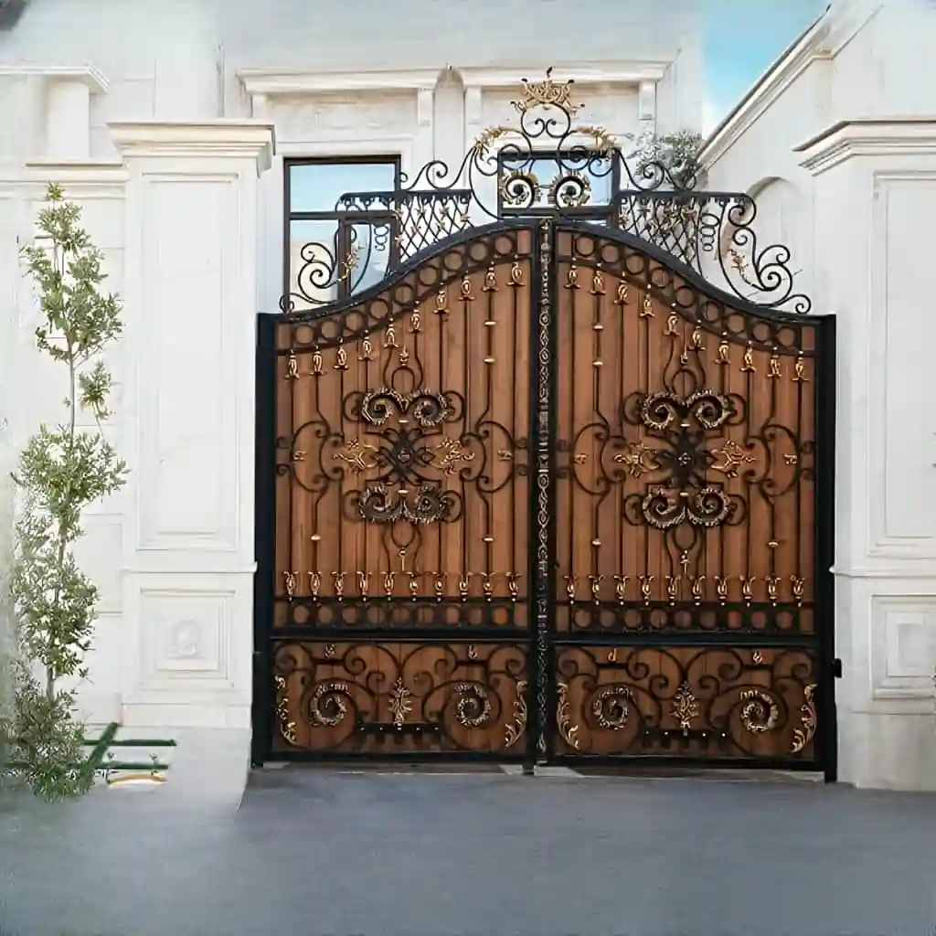 درب فلزی مقاوم در برابر شرایط جوی