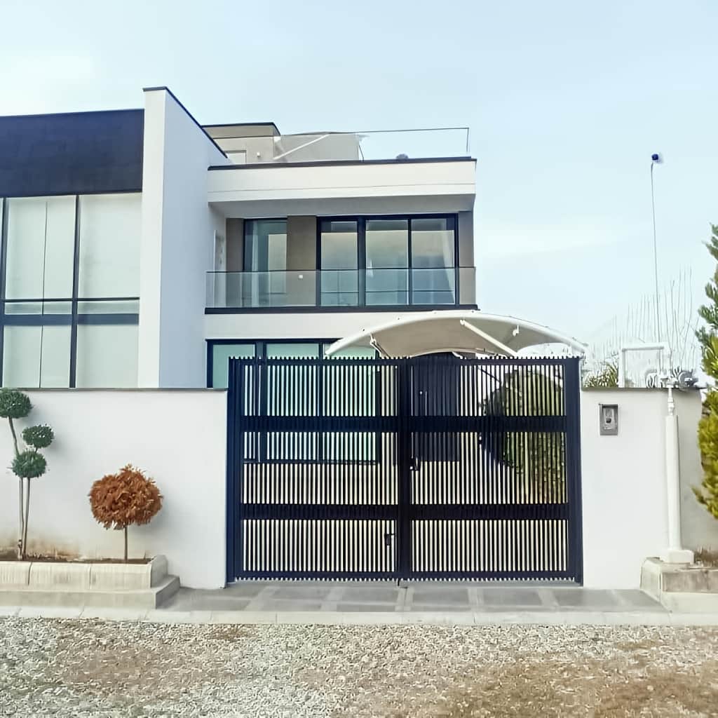 درب مدرن آرالی برای ویلا