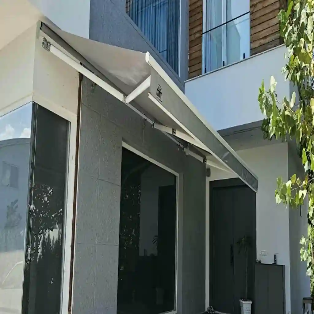 سایبان برقی اتوماتیک مغازه و پارکینگ 239 سایبان برقی تاشو برای پرگولا و حیاط