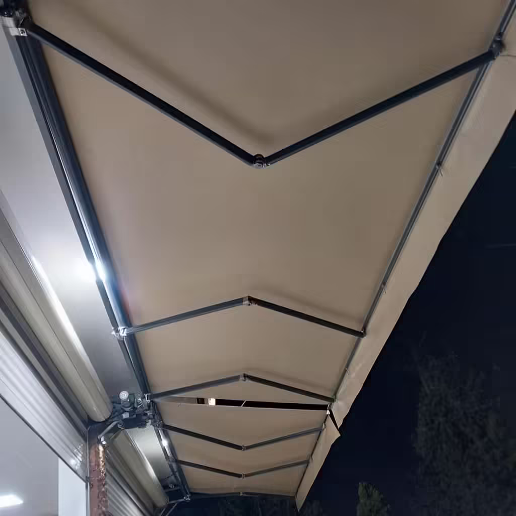 سایبان‌ برقی برای کافه و رستوران