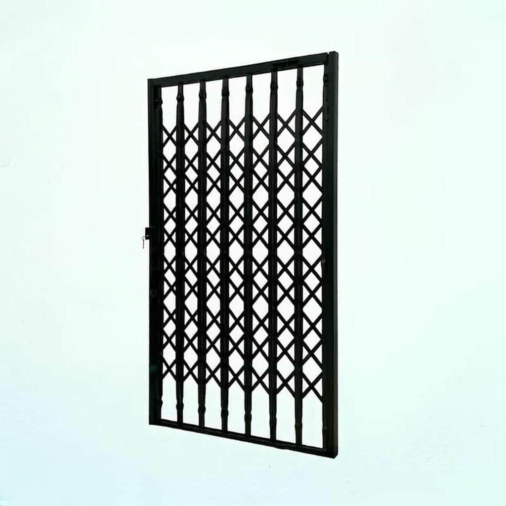 نصب درب آکاردئونی حفاظ ساختمان تسمه ضخیم در قزوین