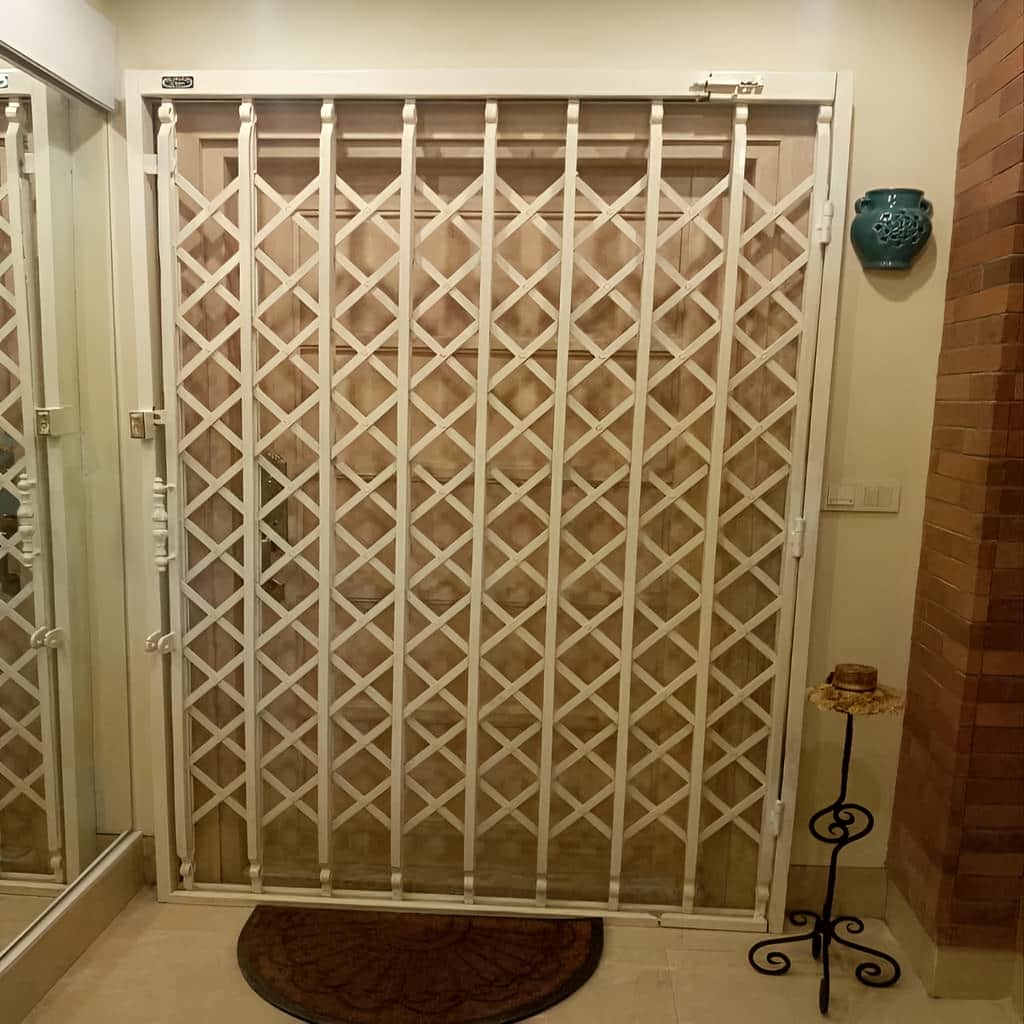 فروش درب آکاردئونی حفاظ ساختمان تسمه ضخیم در مریوان