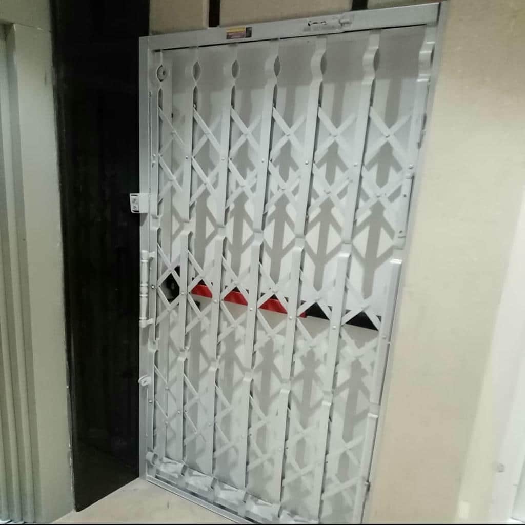 خرید درب آکاردئونی حفاظ ساختمان رنگ ضدزنگ در ملارد
