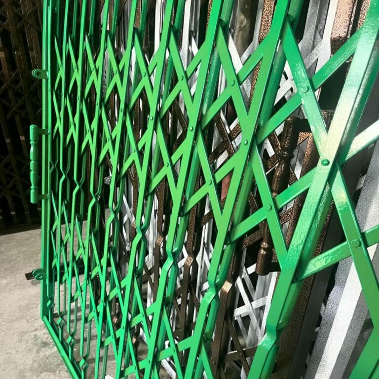 درب آکاردئونی در نظرآباد
