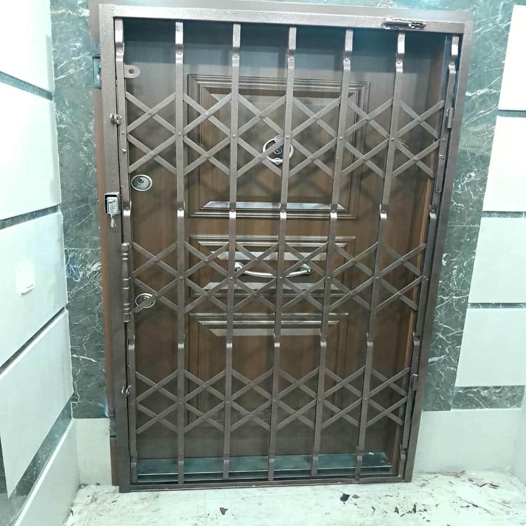 خرید درب آکاردئونی حفاظ ساختمان تقویت شده در قزوین