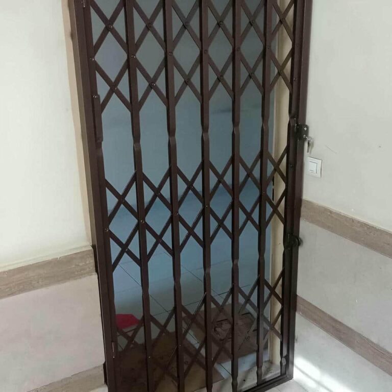 درب آکاردئونی حفاظ ساختمان در اراک