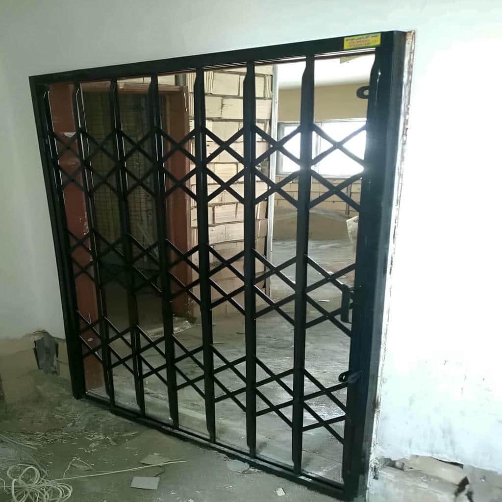 خرید درب آکاردئونی حفاظ ساختمان رنگ ضدزنگ در بومهن