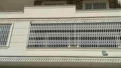 درب آکاردئونی ساختمان در یزد