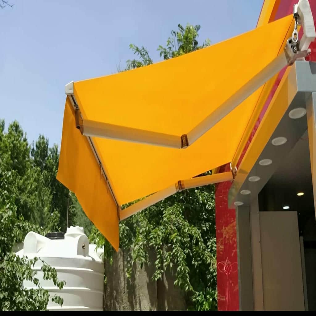 نصب سایبان برقی اتوماتیک ضدآب در بندر بوشهر