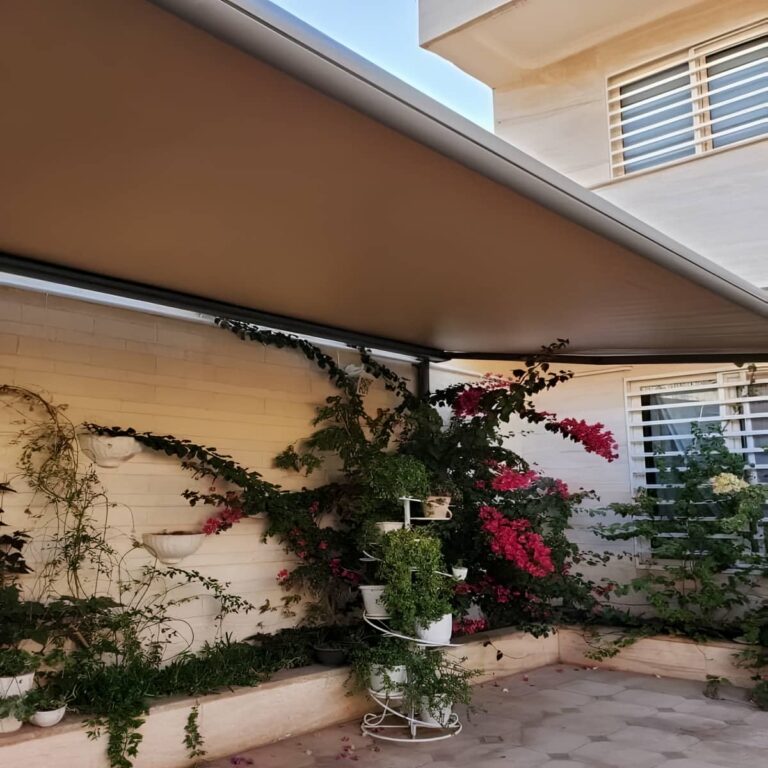 سایبان برقی اتوماتیک در کردان