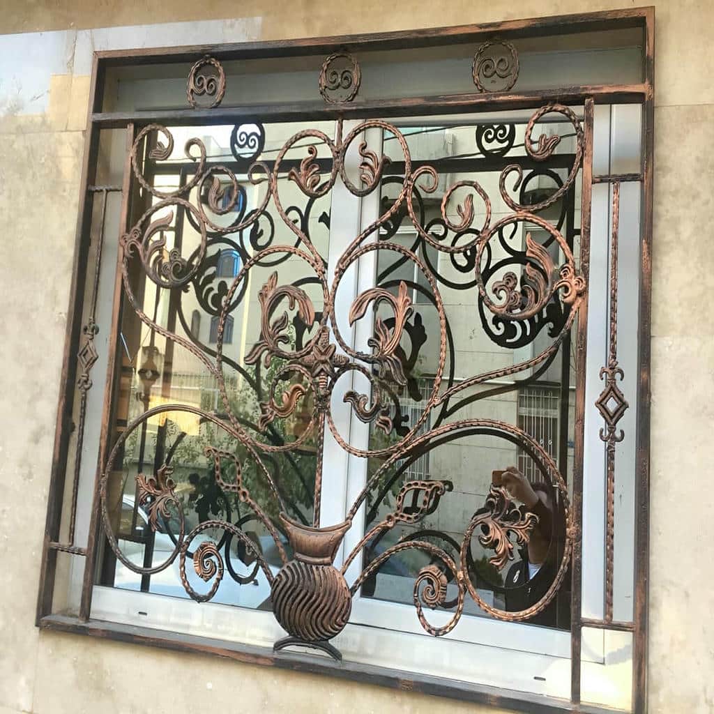 نصب نرده حفاظ پنجره بازشو در سمنان