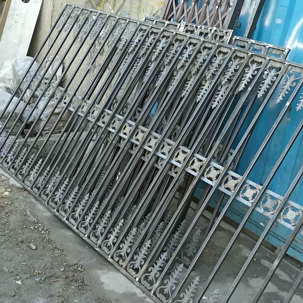 کارخانه نرده حفاظ پنجره ثابت در بجنورد