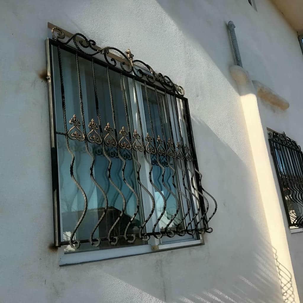 کارخانه نرده حفاظ پنجره بازشو در سقز