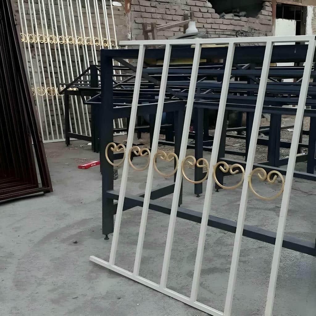 کارخانه نرده حفاظ پنجره فرفورژه در قائمشهر