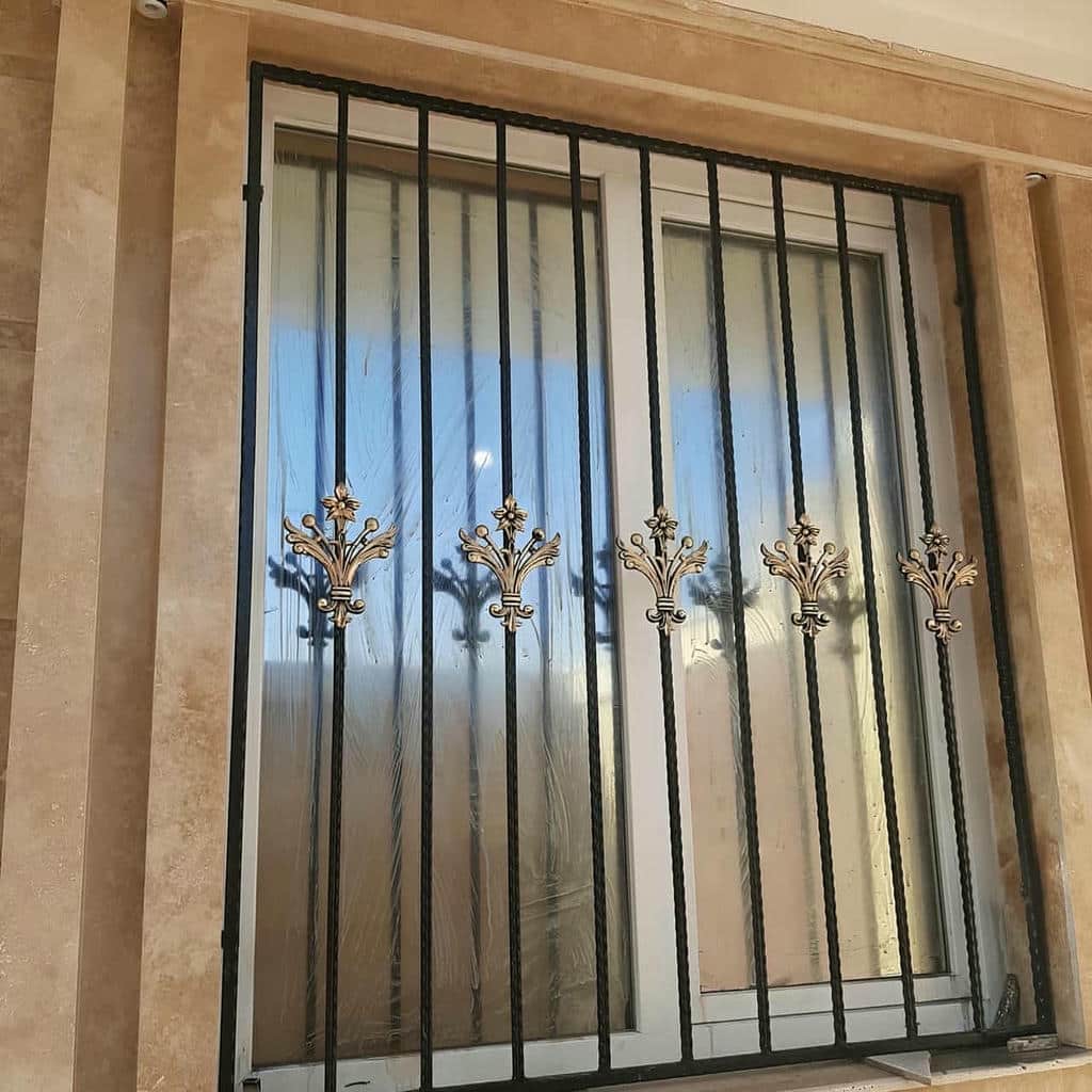 نصب نرده حفاظ پنجره مدرن در قشم