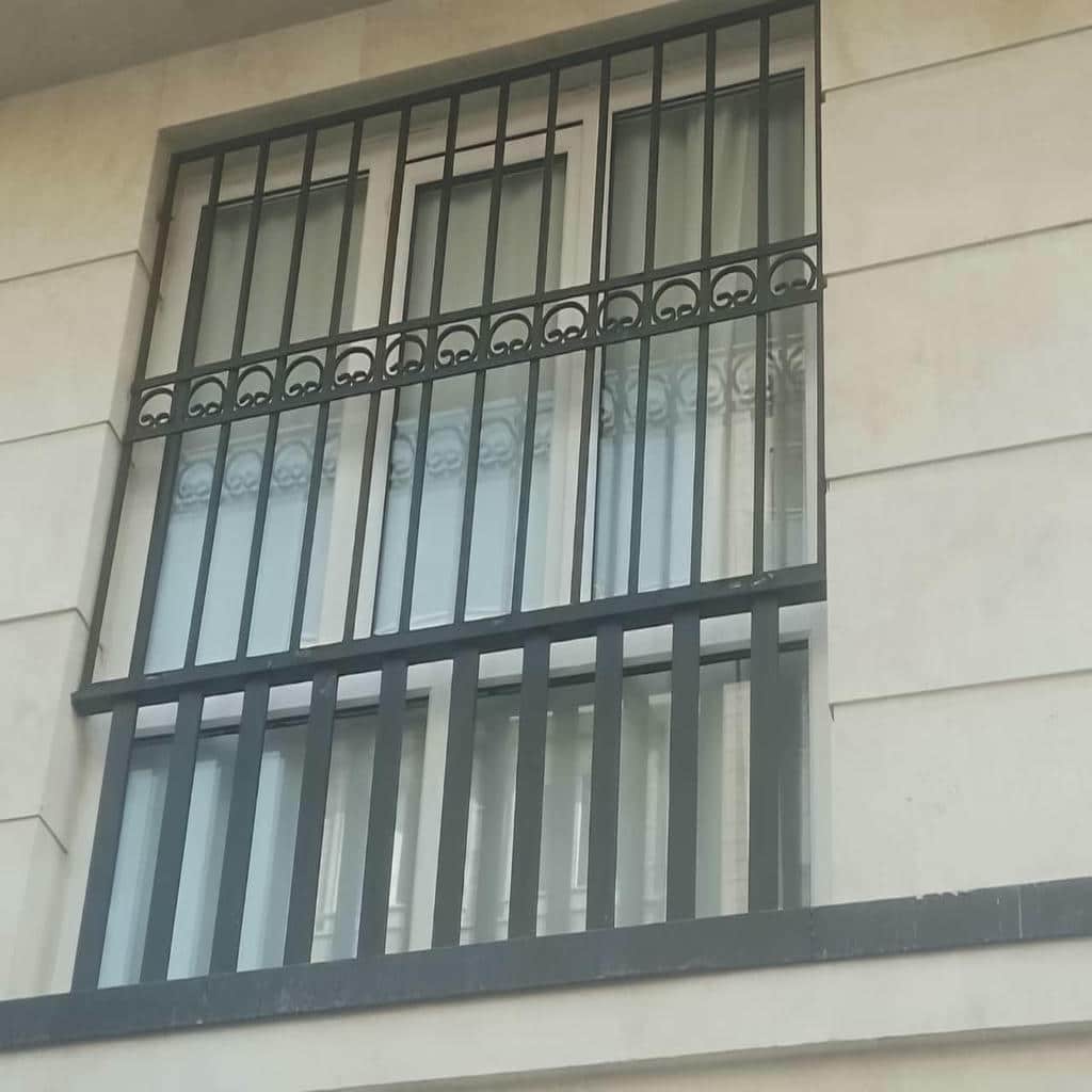 کارخانه نرده حفاظ پنجره بازشو در مریوان