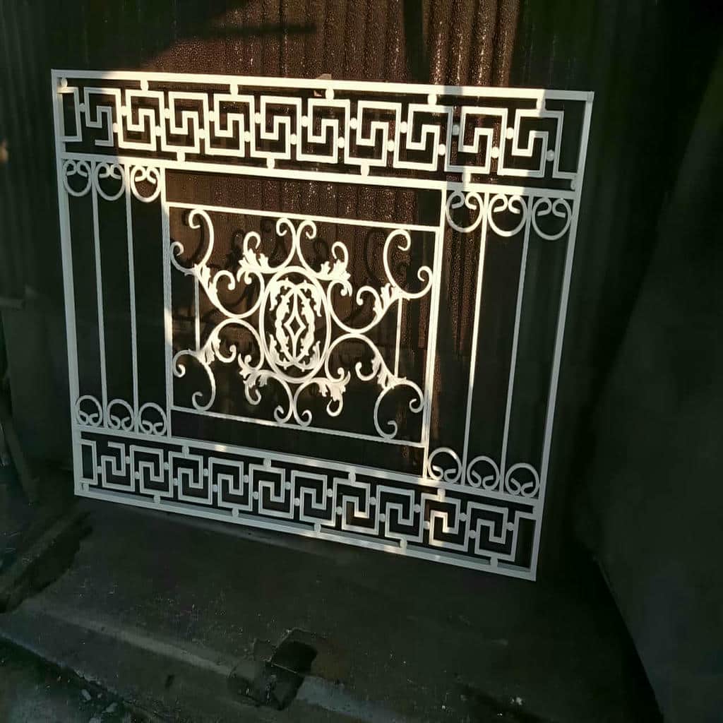 نرده حفاظ پنجره در استان گیلان
