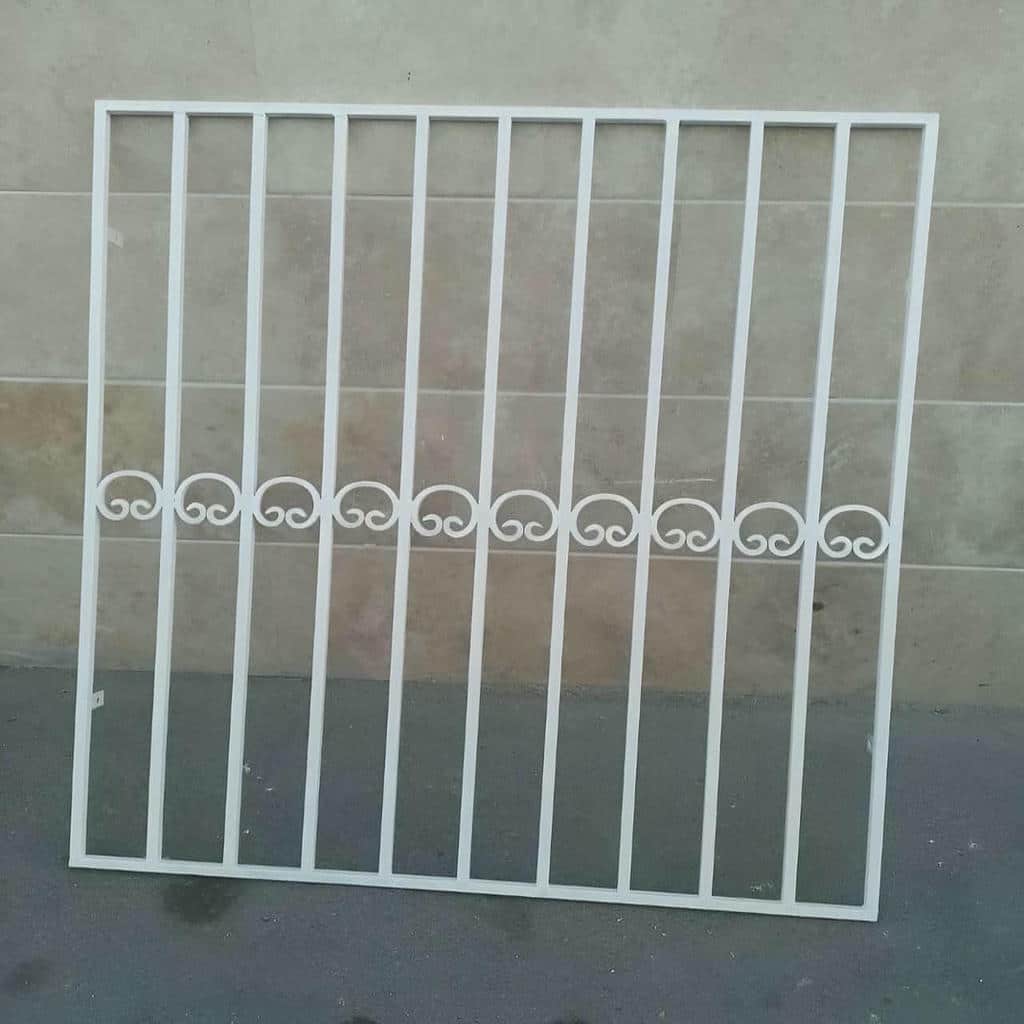 نصب نرده حفاظ پنجره مدرن در محمودآباد