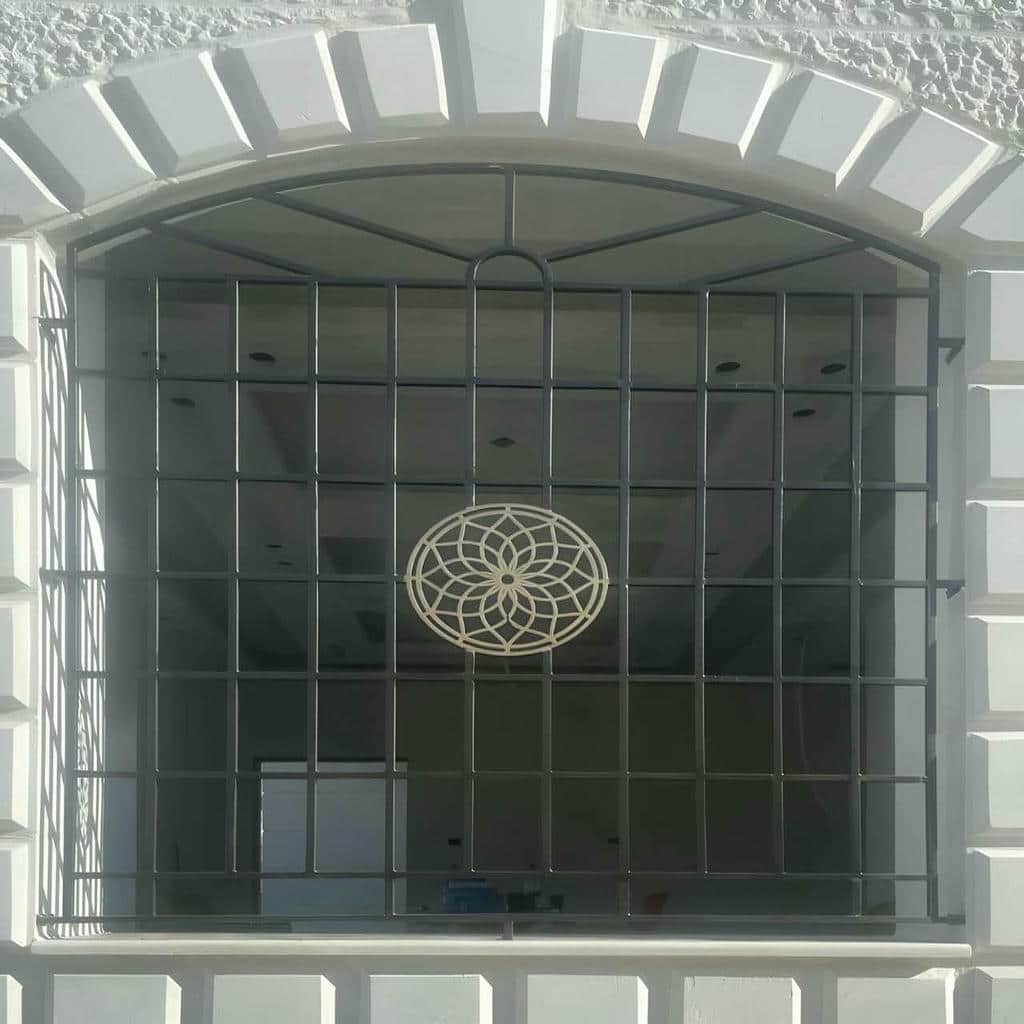 فروش نرده حفاظ پنجره کلاسیک در کاشان
