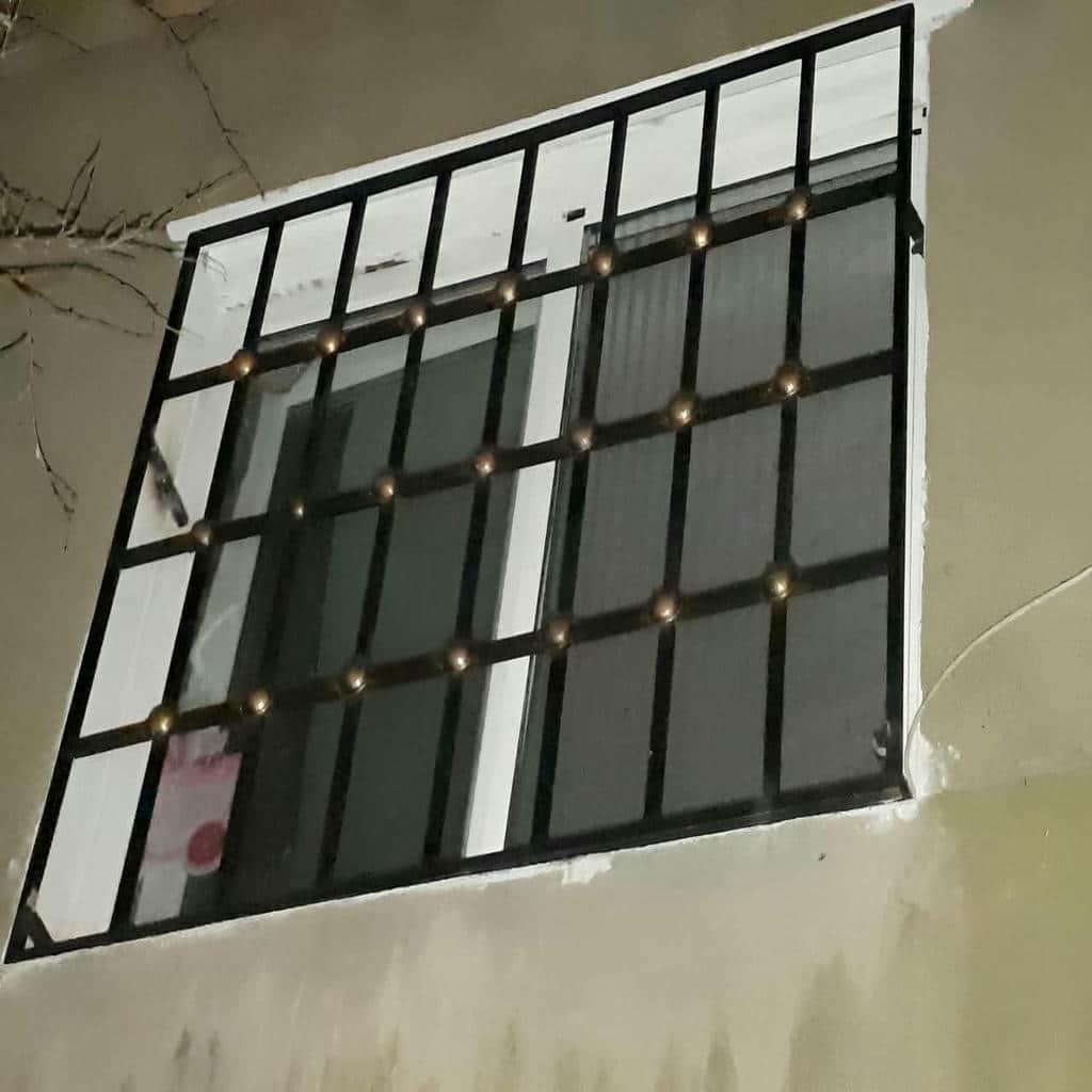 نرده حفاظ پنجره در اراک