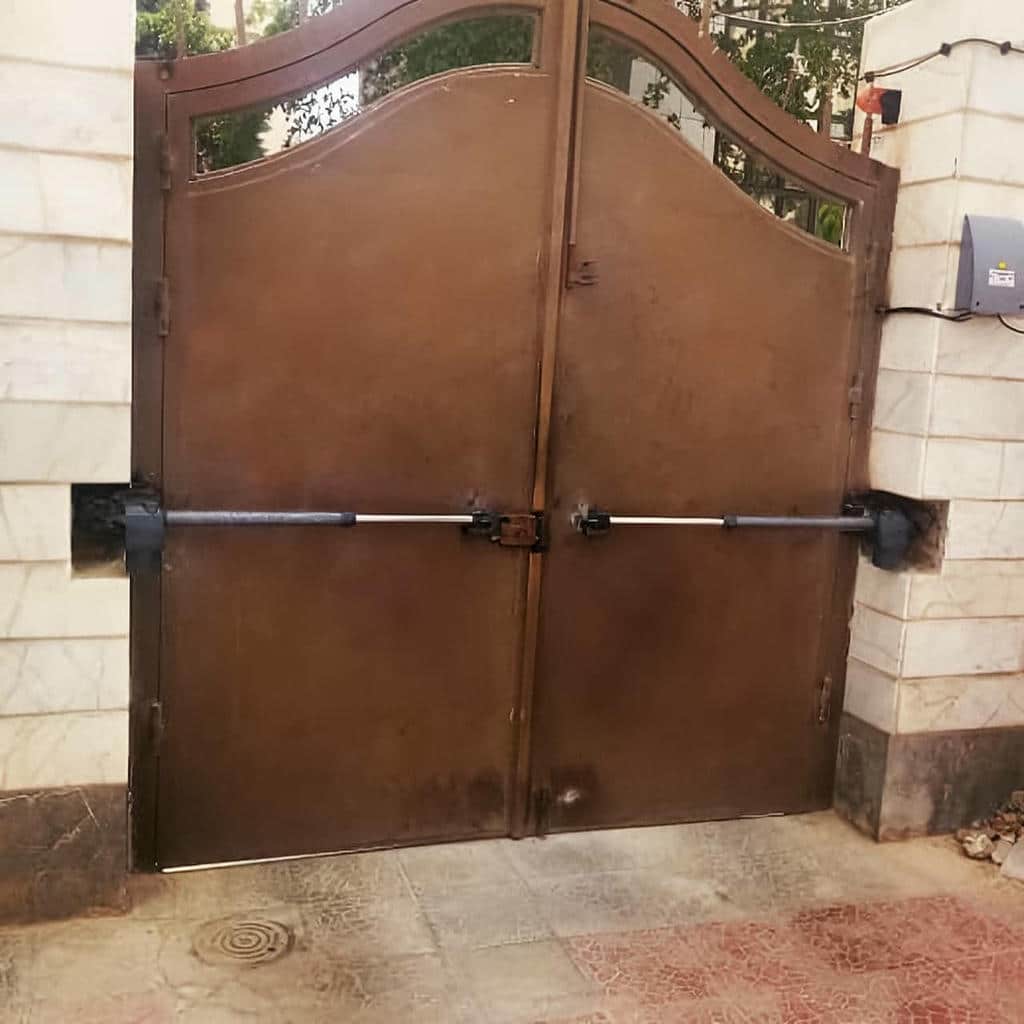 نصب جک درب پارکینگی ریموت دار در استان گیلان