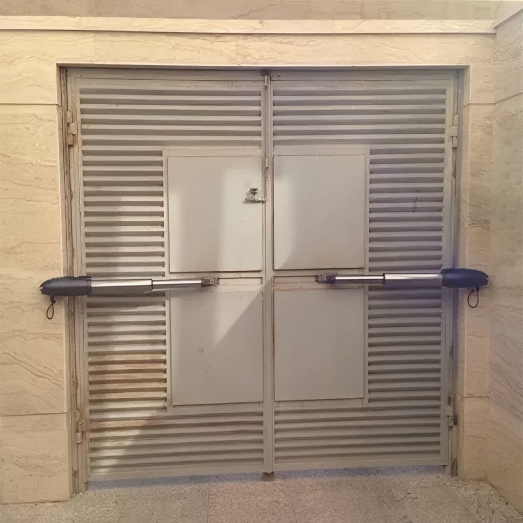 جک درب پارکینگی در کرمانشاه