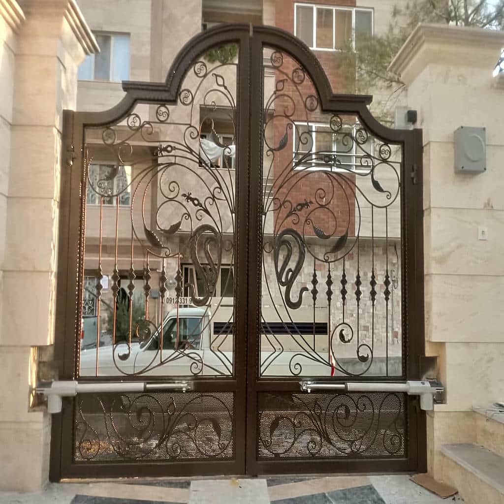 جک درب پارکینگی در بندرعباس
