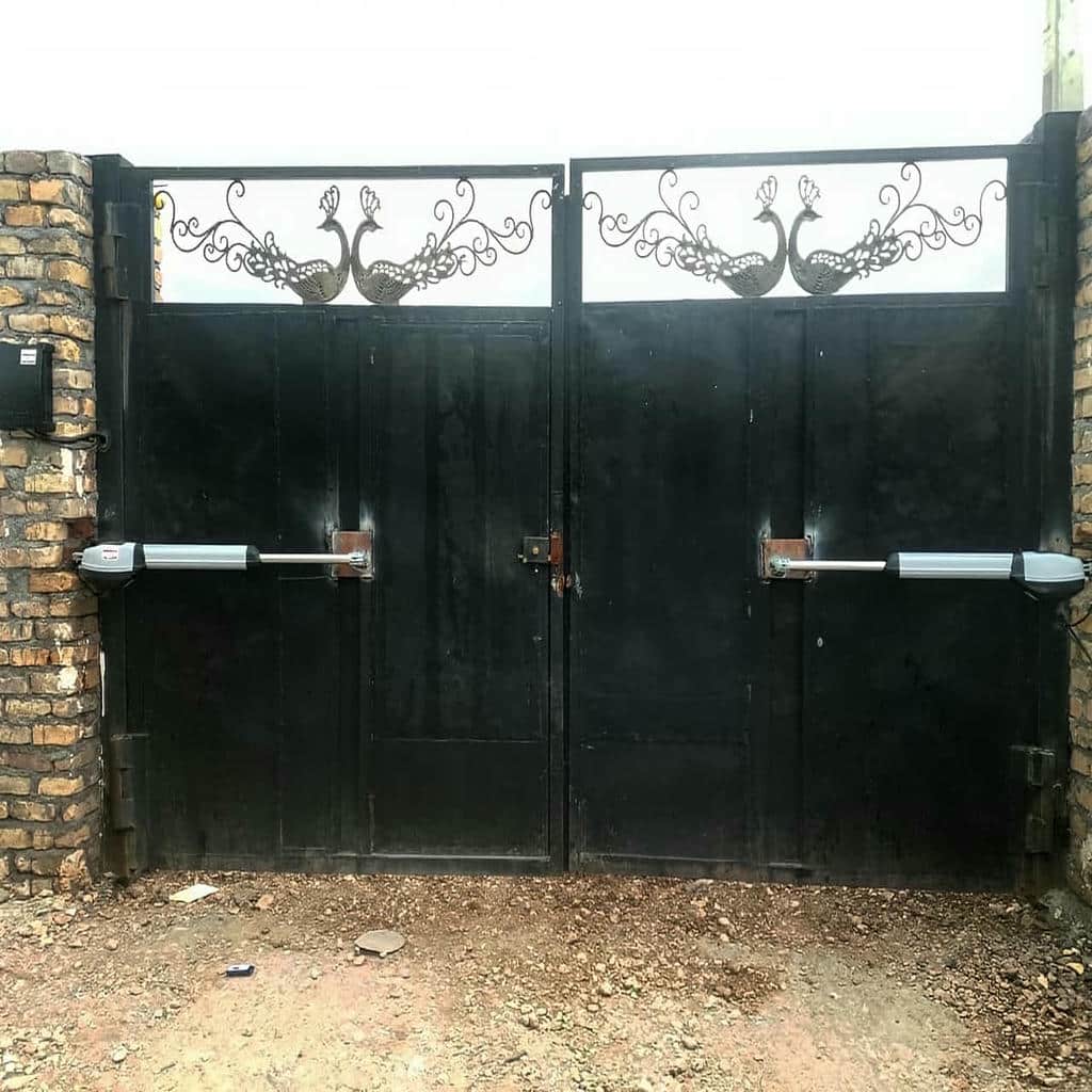 نصب جک درب پارکینگی کنترل تردد در کاشان