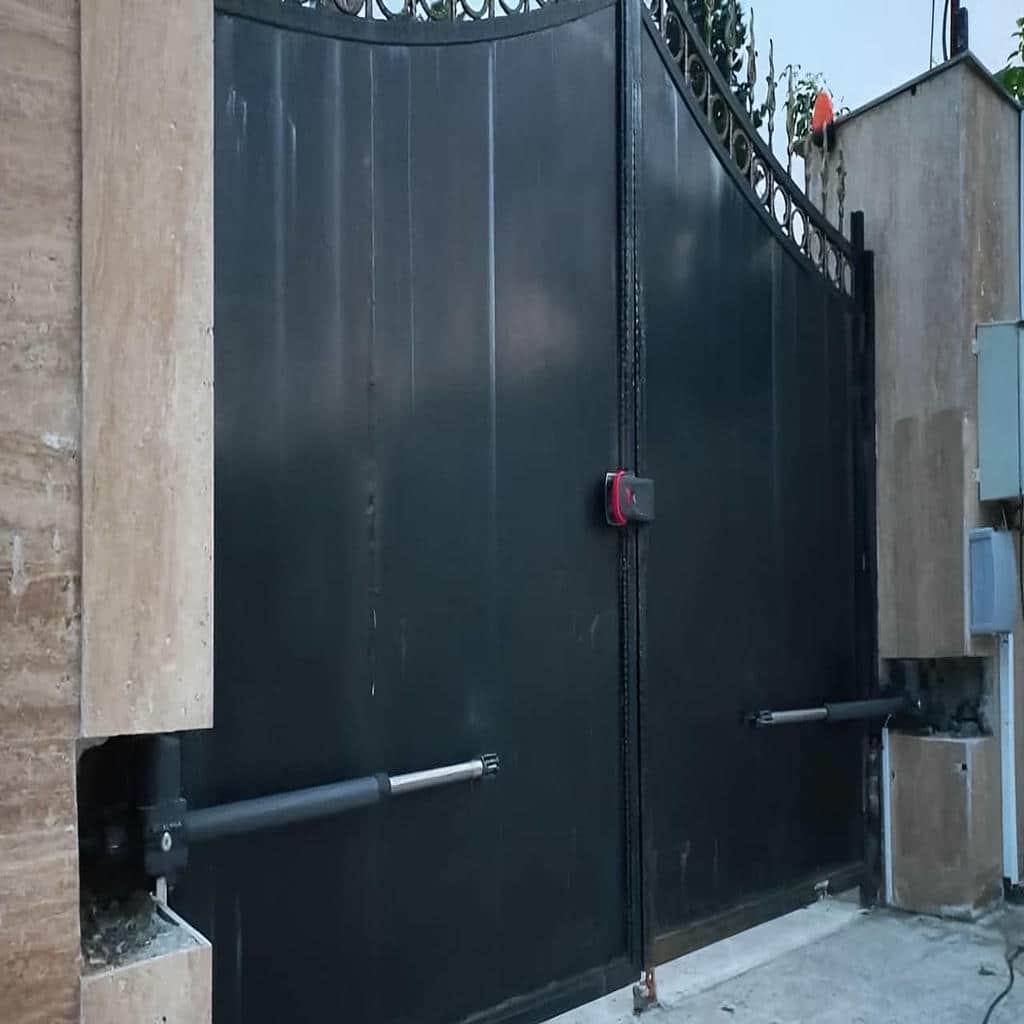 نصب جک درب پارکینگی فرمان دقیق در فردیس کرج