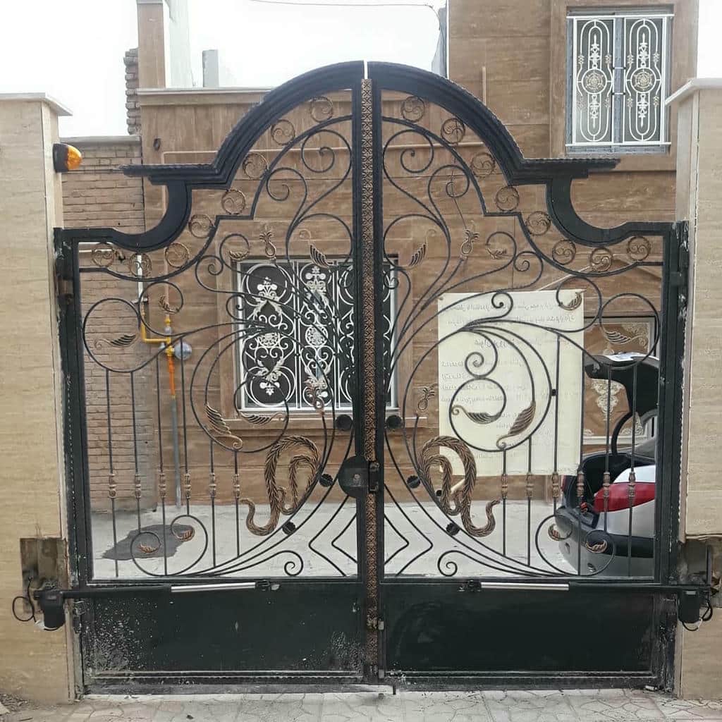 جک درب پارکینگی در سقز