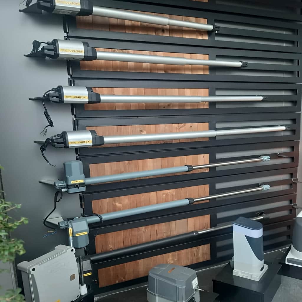 نصب جک درب پارکینگی کنترل تردد در رشت
