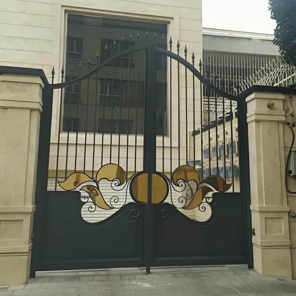 خرید درب پارکینگ فلزی حیاط پروفیل سنگین در رفسنجان