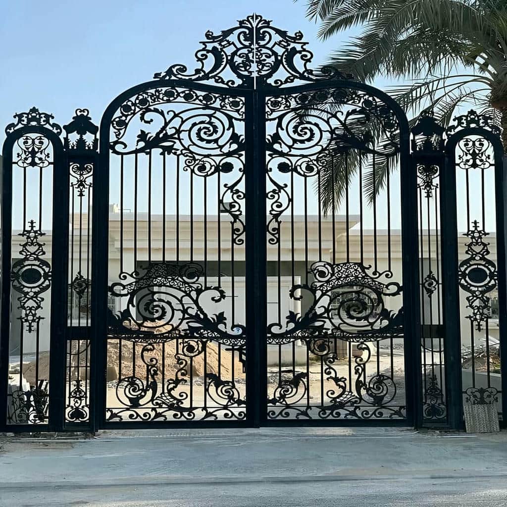 قیمت درب پارکینگ فلزی حیاط مدرن در ملارد
