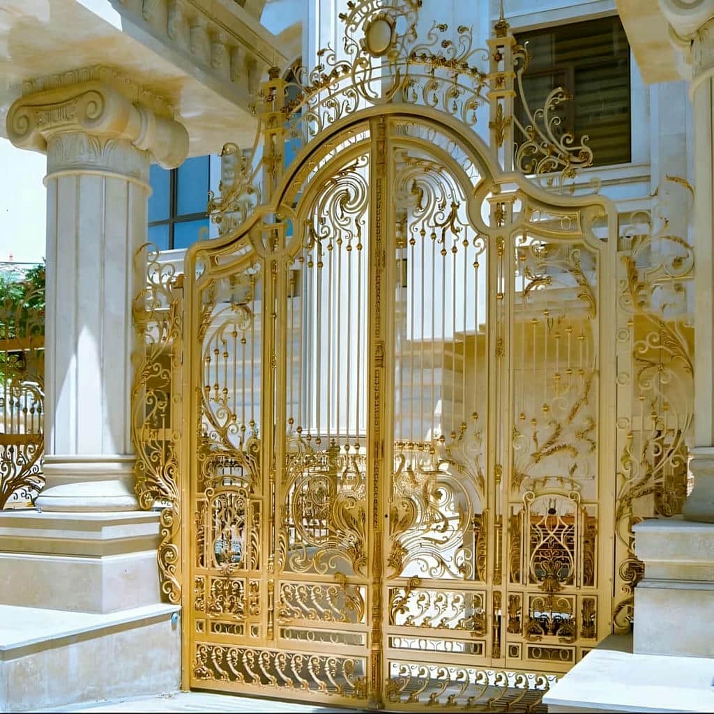 نصب درب پارکینگ حیاط مدرن در بندر انزلی