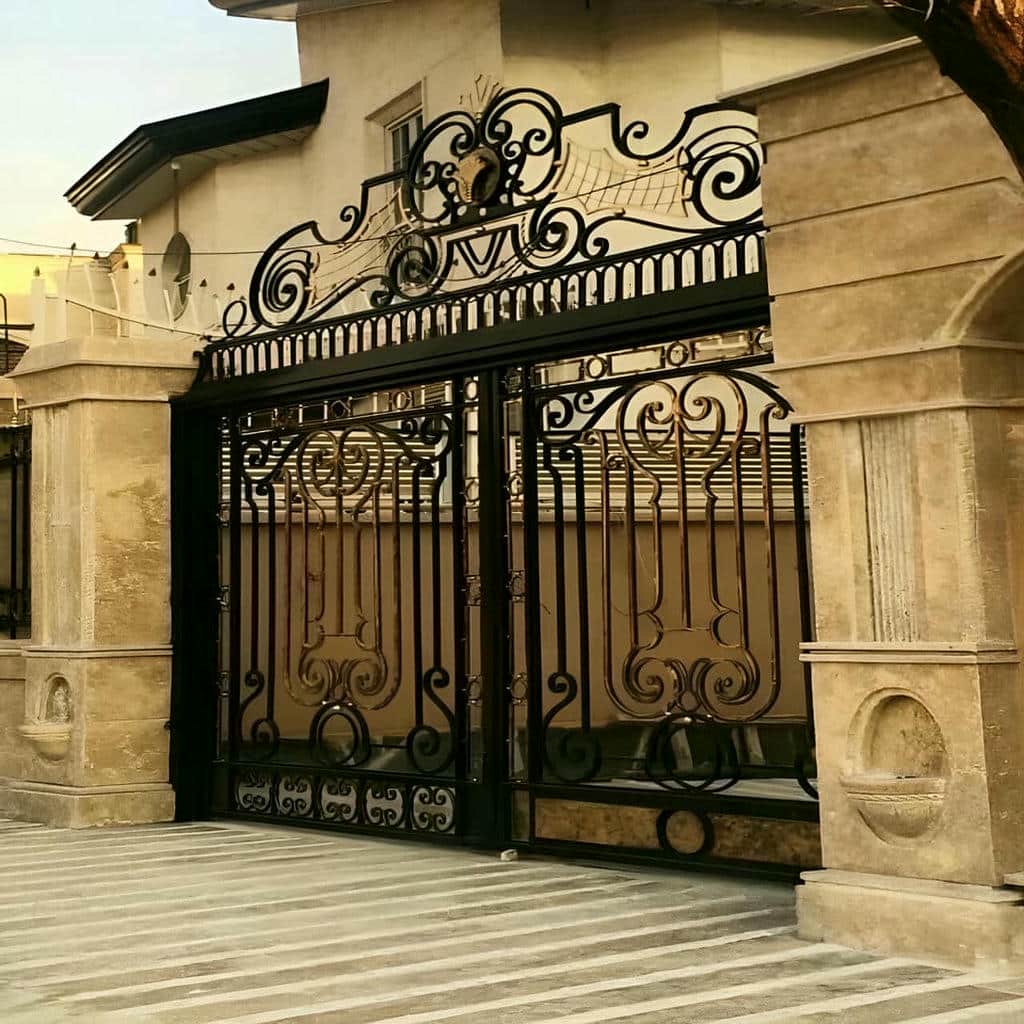 قیمت درب پارکینگ فلزی حیاط مدرن در بومهن