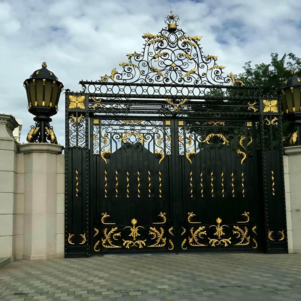 خرید درب پارکینگ فلزی حیاط ویلایی در همدان