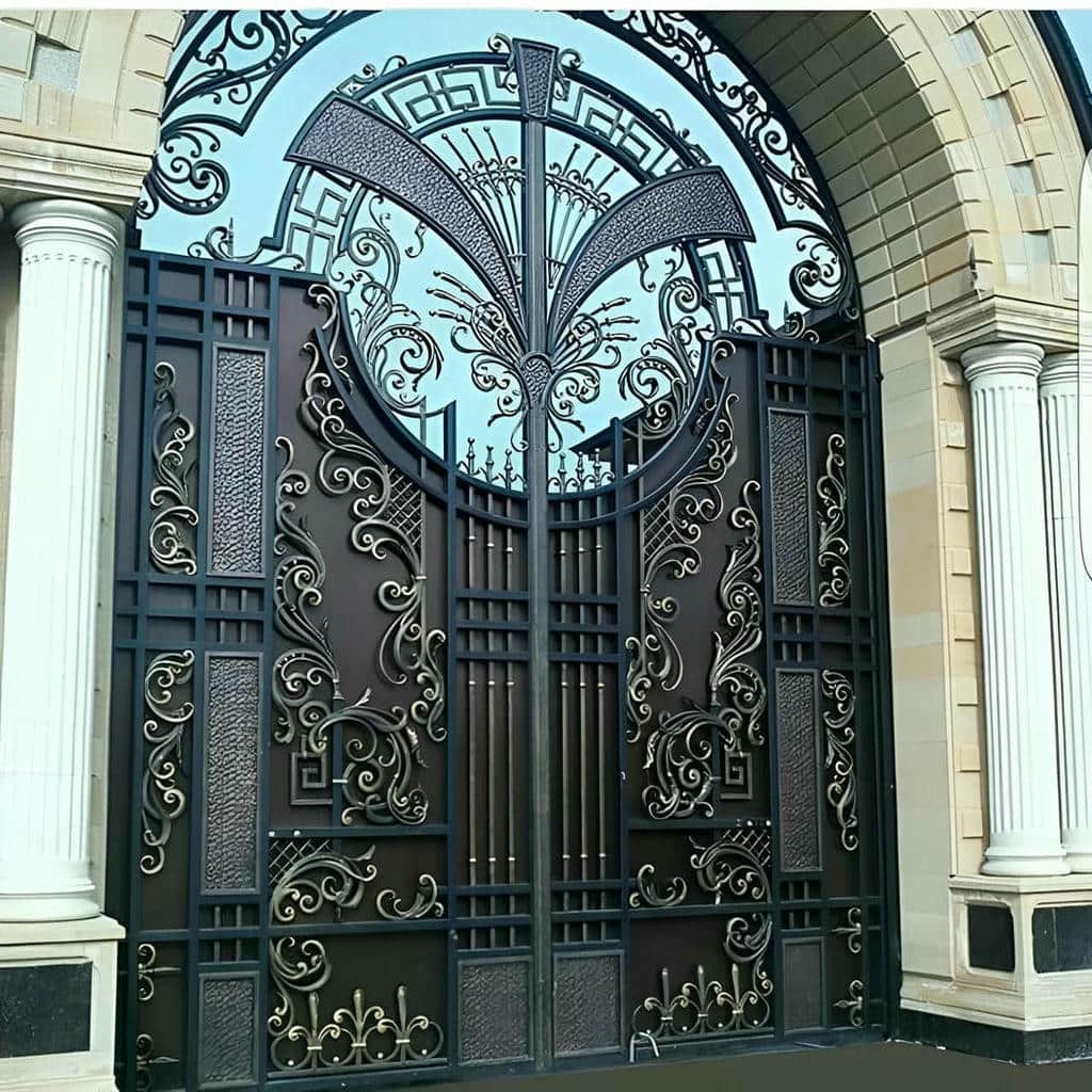 درب پارکینگ حیاط در بندر لنگه